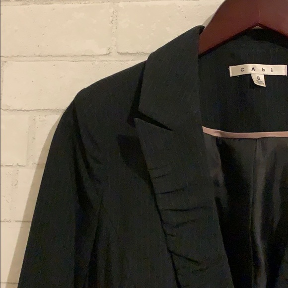 Cabi Pinstriped Fitted Blazer SIze 6 - Picture 7 of 11